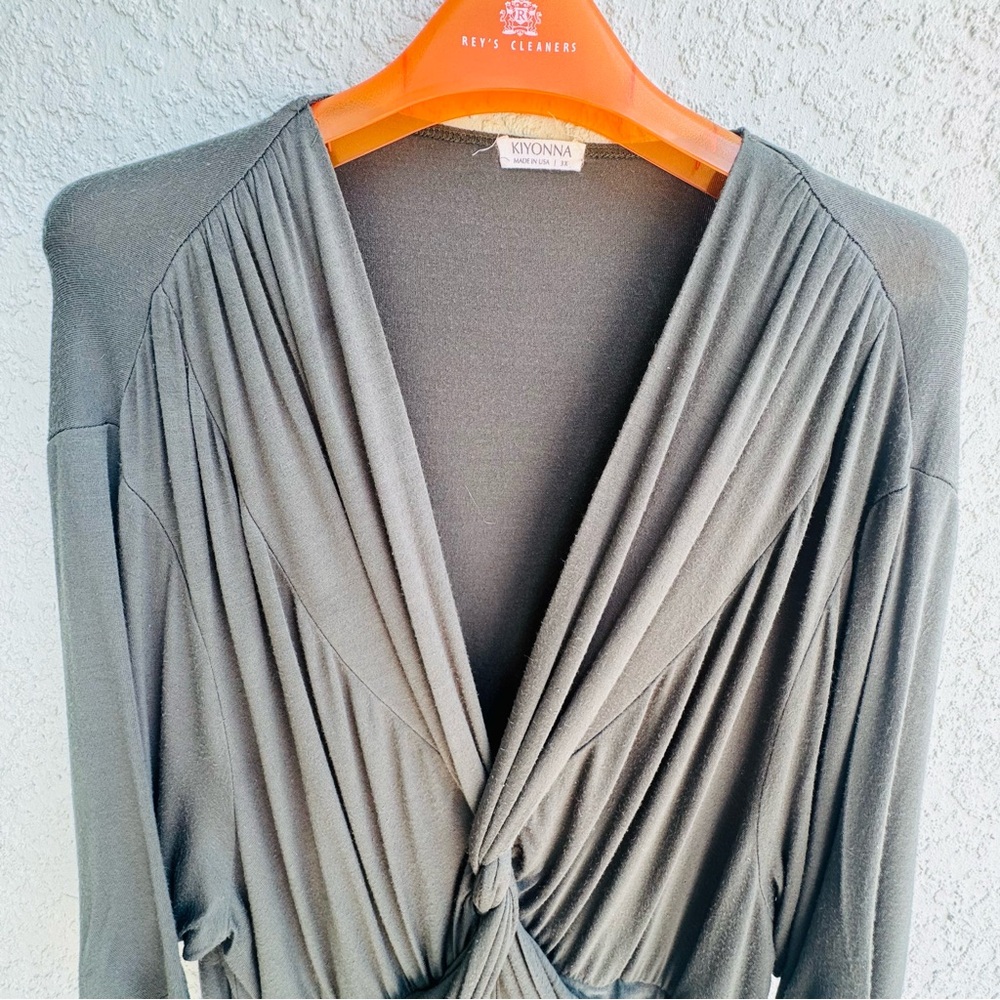 Army Green Bloomchic 3X drapey blouse v neck short sleeve office business casual - Picture 2 of 9
